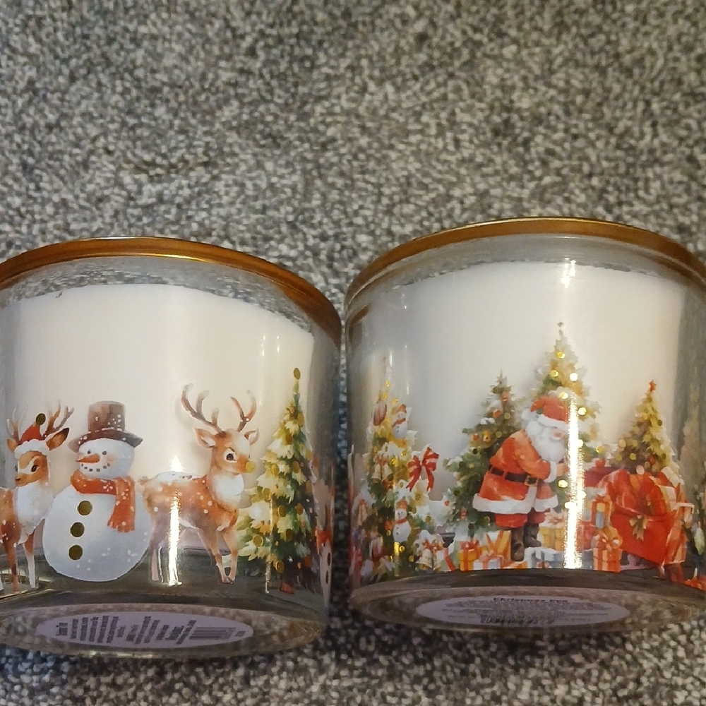 Festive Holiday Candle Set with Gold rim